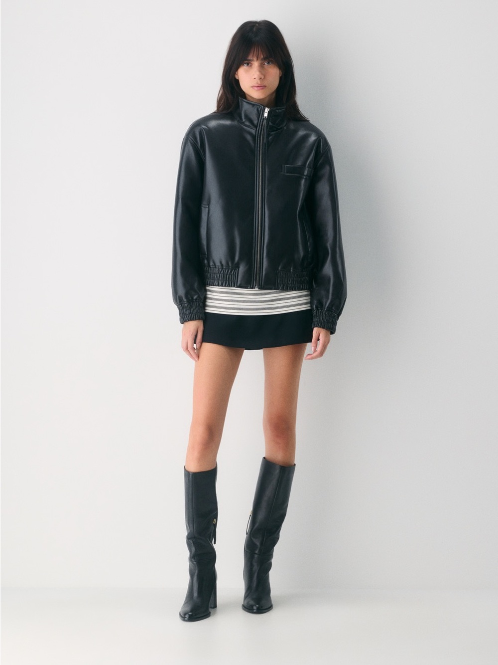 NWT Aritzia Josephine UnReal Leather Bomber Jacket